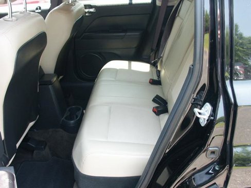 Used 2016 Jeep Patriot 75th Anniversary w/ Power Value Group image 7