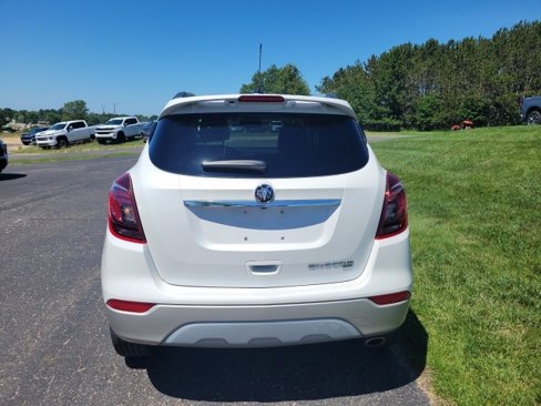 Used 2019 Buick Encore Sport Touring image 9