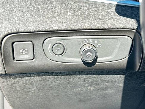 Used 2018 Buick Enclave Avenir image 10