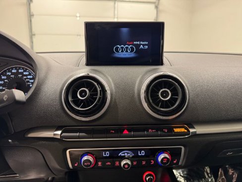Used 2016 Audi A3 1.8T Premium image 18