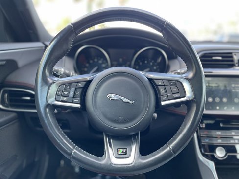 Used 2017 Jaguar XE R-Sport image 26