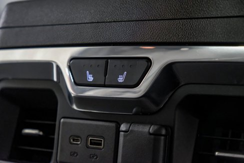 Used 2020 GMC Sierra 1500 SLT image 32