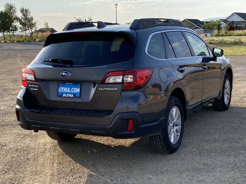 Used 2019 Subaru Outback 2.5i Premium image 12