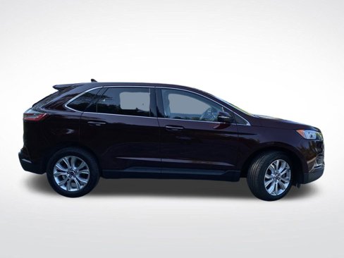 Used 2020 Ford Edge Titanium w/ Canadian Touring Package image 2