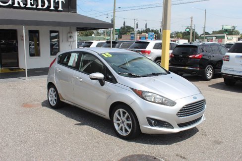 Used 2015 Ford Fiesta SE w/ Equipment Group 201A image 1