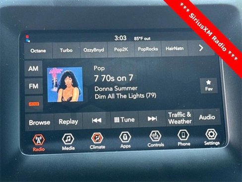 Certified 2019 Jeep Cherokee Latitude Plus w/ Cold Weather Group image 17