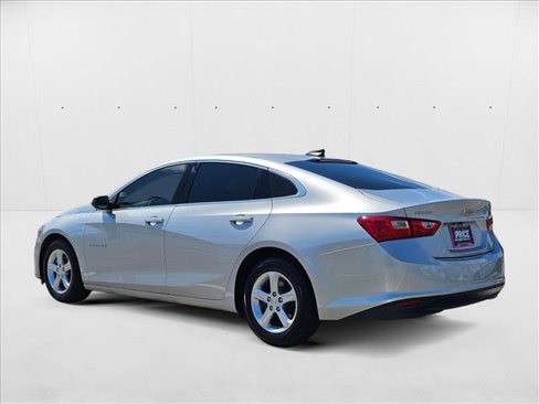 Used 2022 Chevrolet Malibu LS image 7