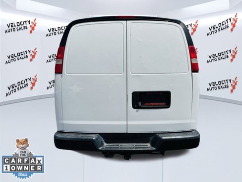 Used 2019 Chevrolet Express 2500 w/ Driver Convenience Package image 4