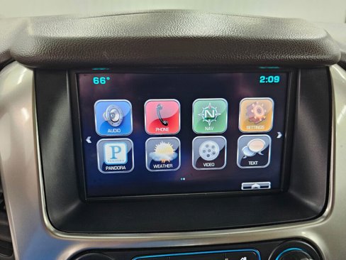 Used 2015 Chevrolet Suburban LTZ image 22