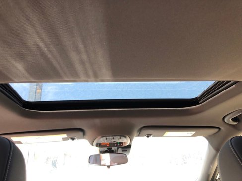 New 2025 Chevrolet Trax RS w/ Sunroof Package image 20