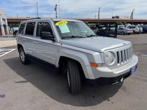 Used 2011 Jeep Patriot Sport w/ PWR Value Group image 4