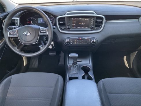 Used 2019 Kia Sorento L image 12