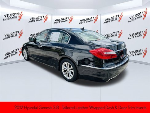Used 2012 Hyundai Genesis 3.8 image 5