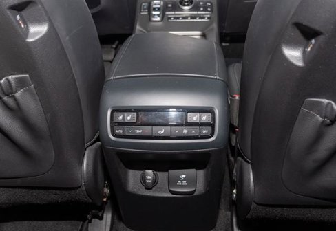 Used 2020 Hyundai Palisade Limited image 17