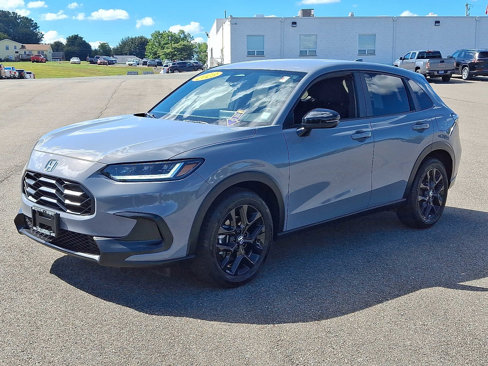 Used 2023 Honda HR-V Sport image 3