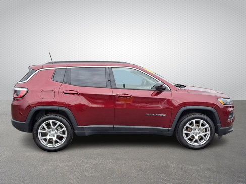 Certified 2022 Jeep Compass Latitude image 7