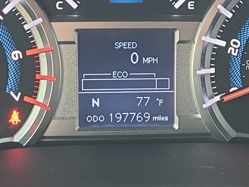 Used 2014 Toyota 4Runner SR5 image 2