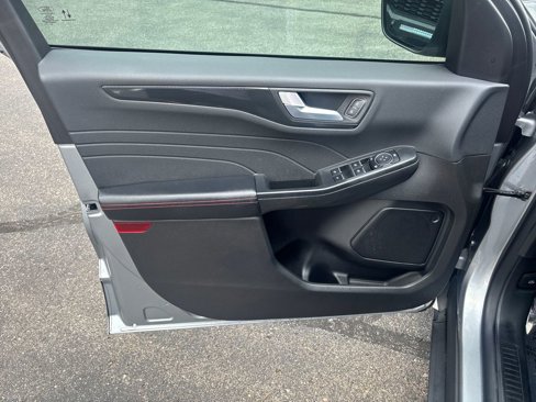 Used 2023 Ford Escape ST-Line w/ Tech Pack #1 image 10