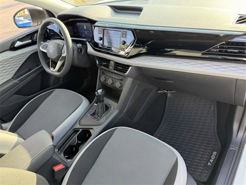 Certified 2022 Volkswagen Taos S image 14