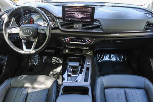 Used 2022 Audi Q5 2.0T Premium w/ Convenience Package image 12