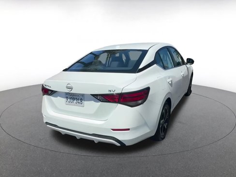 Used 2024 Nissan Sentra SV image 14