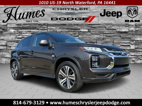 Used 2021 Mitsubishi Outlander Sport ES image 1