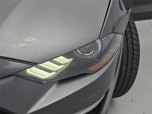 Used 2020 Ford Mustang Coupe image 28