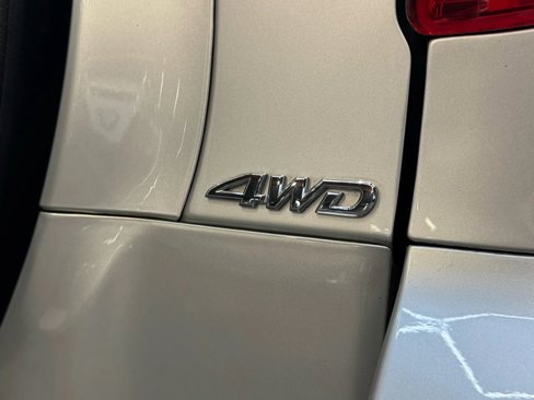 Used 2012 Toyota RAV4 4WD image 8
