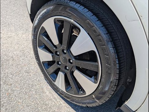 Used 2015 Kia Soul ! w/ Sun & Sound Package image 21