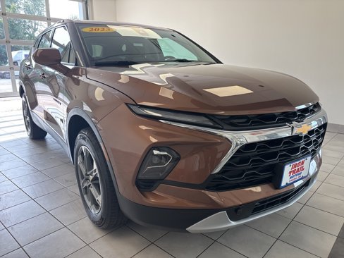 Certified 2023 Chevrolet Blazer LT w/ Driver Confidence Package image 2