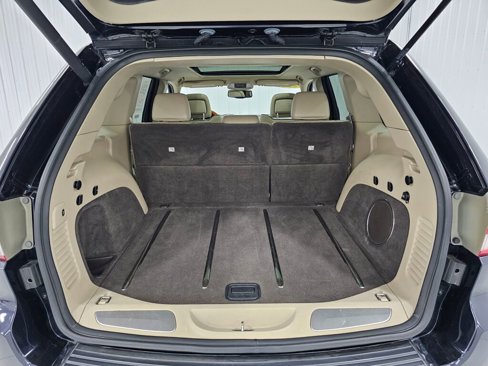 Used 2011 Jeep Grand Cherokee Overland image 5