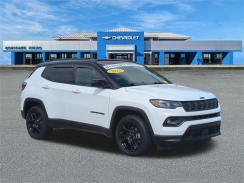 Used 2022 Jeep Compass Altitude w/ Convenience Group image 2