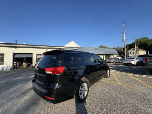 Used 2016 Kia Sedona LX w/ LX Convenience Package image 7