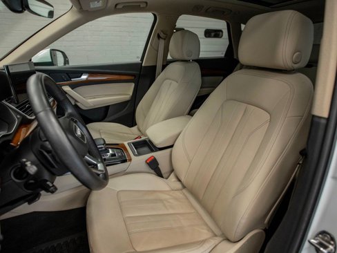 Used 2022 Audi Q5 2.0T Premium image 29
