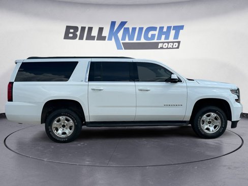 Used 2018 Chevrolet Suburban LT image 6
