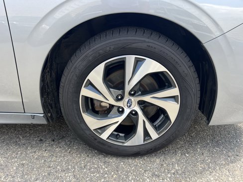 Used 2022 Subaru Legacy Premium image 10
