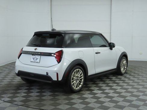 Used 2025 MINI Cooper S image 6