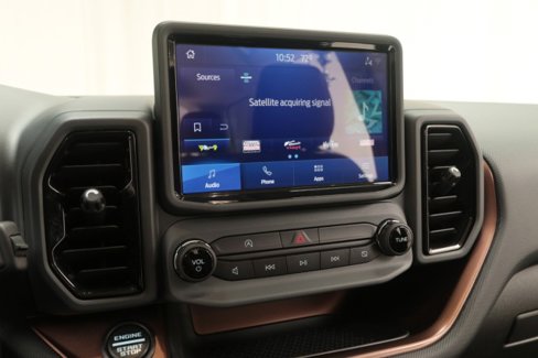 Used 2021 Ford Bronco Sport Outer Banks w/ Outer Banks Package (96D) image 46