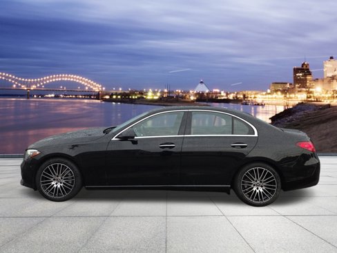 Used 2022 Mercedes-Benz C 300 Sedan image 2