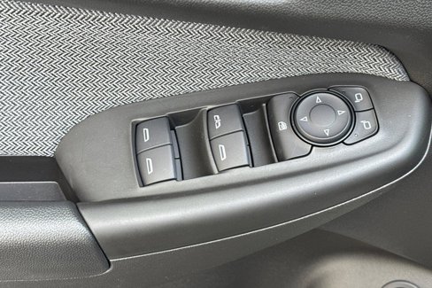 New 2025 Chevrolet TrailBlazer LT w/ Convenience Package image 14