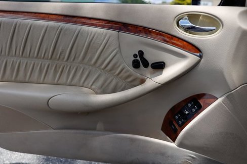 Used 2008 Mercedes-Benz CLK 350 Cabriolet image 42
