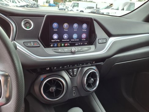 Used 2021 Chevrolet Blazer LT w/ Midnight/Sport Edition image 16