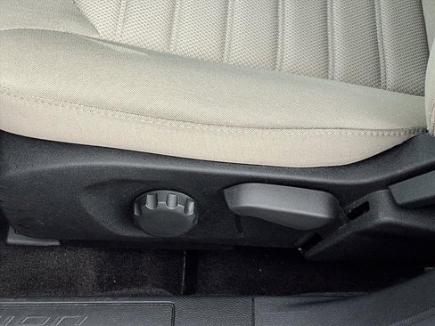 Used 2019 Ford Fusion S image 4