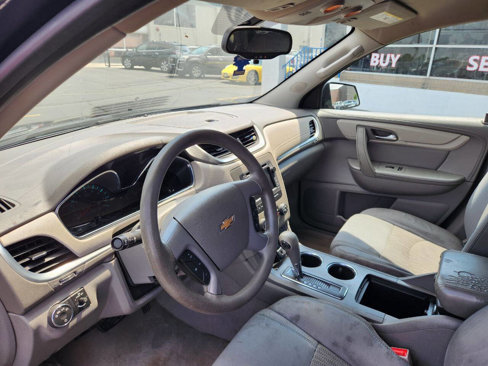 Used 2015 Chevrolet Traverse LS image 19