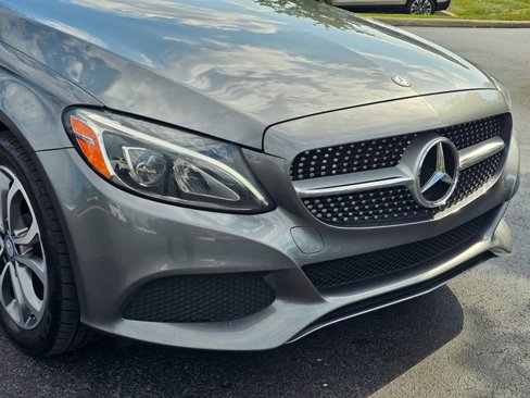 Used 2017 Mercedes-Benz C 300 4MATIC Sedan image 3