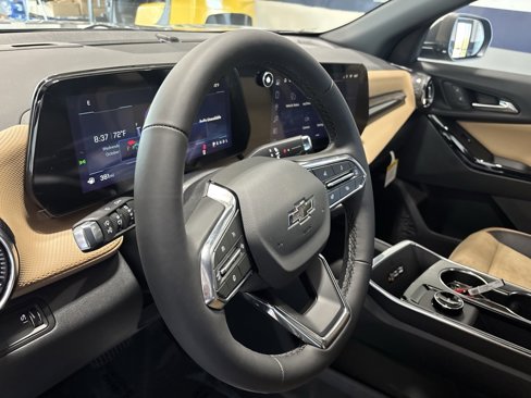 New 2026 Chevrolet Equinox ACTIV w/ Safety and Technology Package image 14
