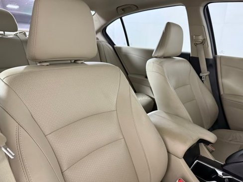Used 2017 Honda Accord EX-L image 38