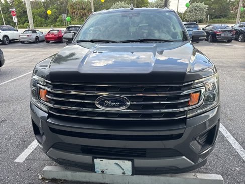Used 2020 Ford Expedition XLT w/ Equipment Group 202A image 3