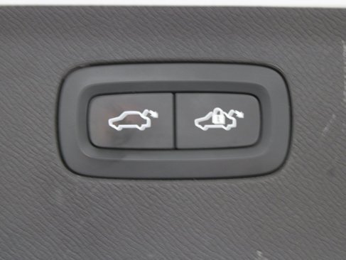 Used 2020 Volvo XC90 T6 Inscription w/ Protection Package Premier image 38