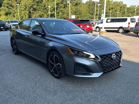 Used 2023 Nissan Altima 2.5 SR image 6
